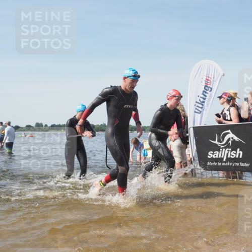 22.06.2025 - Viking Triathlon KatJ http://msf.ph/oto/8105157 22.06.2025 10:36:10 Schwimmen 19, 101, 313, 334, 377, 407, 448, 636 meine-sportfotos.de