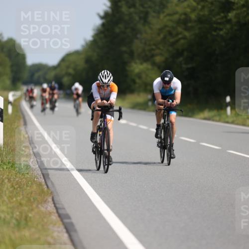 22.06.2025 - Viking Triathlon Yannick Fuchs http://msf.ph/oto/8105168 22.06.2025 11:29:22 Radfahren 43, 78, 110, 305, 314, 389, 411 meine-sportfotos.de