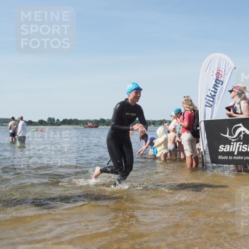 22.06.2025 - Viking Triathlon KatJ http://msf.ph/oto/8105196 22.06.2025 10:36:12 Schwimmen 19, 101, 313, 334, 377, 407, 448, 636 meine-sportfotos.de