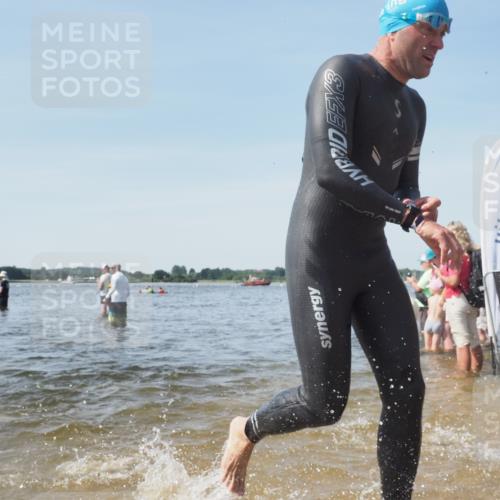 22.06.2025 - Viking Triathlon KatJ http://msf.ph/oto/8105237 22.06.2025 10:36:13 Schwimmen 19, 101, 313, 334, 407, 448, 636 meine-sportfotos.de