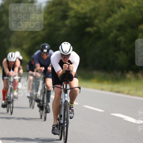 22.06.2025 - Viking Triathlon Yannick Fuchs http://msf.ph/oto/8105238 22.06.2025 11:29:30 Radfahren 78, 83, 93, 110, 254, 281, 305, 314, 320, 375, 411, 427, 487 meine-sportfotos.de