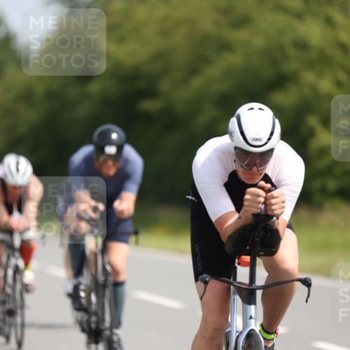 22.06.2025 - Viking Triathlon Yannick Fuchs http://msf.ph/oto/8105247 22.06.2025 11:29:30 Radfahren 78, 83, 93, 110, 254, 281, 305, 314, 320, 375, 411, 427, 487 meine-sportfotos.de