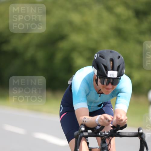 22.06.2025 - Viking Triathlon Yannick Fuchs http://msf.ph/oto/8105250 22.06.2025 12:09:42 Radfahren 310, 402, 422, 495, 605 meine-sportfotos.de