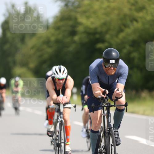 22.06.2025 - Viking Triathlon Yannick Fuchs http://msf.ph/oto/8105254 22.06.2025 11:29:31 Radfahren 78, 83, 93, 110, 254, 281, 305, 314, 320, 375, 411, 427, 487 meine-sportfotos.de
