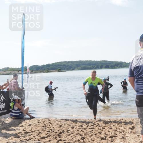 22.06.2025 - Viking Triathlon MichiJ http://msf.ph/oto/8105257 22.06.2025 10:49:39 Schwimmen 263, 321, 453 meine-sportfotos.de