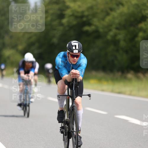 22.06.2025 - Viking Triathlon Yannick Fuchs http://msf.ph/oto/8105294 22.06.2025 12:09:58 Radfahren 298, 313, 341, 366, 386, 437, 542 meine-sportfotos.de