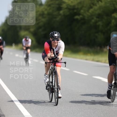 22.06.2025 - Viking Triathlon Yannick Fuchs http://msf.ph/oto/8105295 22.06.2025 11:29:34 Radfahren 78, 83, 93, 110, 182, 254, 281, 314, 320, 375, 411, 427, 487 meine-sportfotos.de