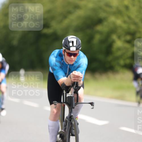 22.06.2025 - Viking Triathlon Yannick Fuchs http://msf.ph/oto/8105301 22.06.2025 12:09:59 Radfahren 298, 313, 341, 366, 386, 437, 542 meine-sportfotos.de