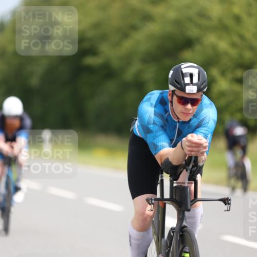 22.06.2025 - Viking Triathlon Yannick Fuchs http://msf.ph/oto/8105303 22.06.2025 12:09:59 Radfahren 298, 313, 341, 366, 386, 437, 542 meine-sportfotos.de
