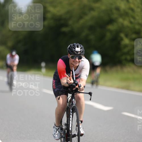 22.06.2025 - Viking Triathlon Yannick Fuchs http://msf.ph/oto/8105305 22.06.2025 11:29:35 Radfahren 78, 83, 93, 182, 254, 281, 314, 320, 375, 411, 427, 487 meine-sportfotos.de