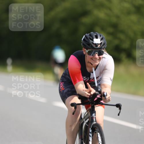 22.06.2025 - Viking Triathlon Yannick Fuchs http://msf.ph/oto/8105312 22.06.2025 11:29:35 Radfahren 78, 83, 93, 182, 254, 281, 314, 320, 375, 411, 427, 487 meine-sportfotos.de