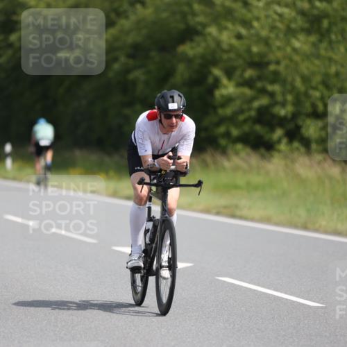 22.06.2025 - Viking Triathlon Yannick Fuchs http://msf.ph/oto/8105327 22.06.2025 11:29:37 Radfahren 83, 93, 182, 254, 281, 320, 375, 427, 487 meine-sportfotos.de