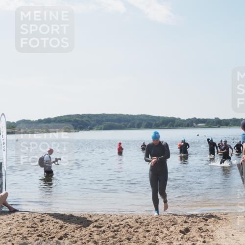 22.06.2025 - Viking Triathlon MichiJ http://msf.ph/oto/8105333 22.06.2025 10:50:24 Schwimmen 24, 202, 418, 431, 463 meine-sportfotos.de