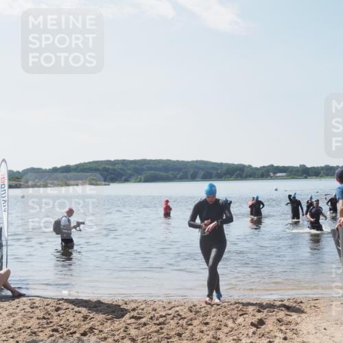 22.06.2025 - Viking Triathlon MichiJ http://msf.ph/oto/8105345 22.06.2025 10:50:24 Schwimmen 24, 202, 418, 431, 463 meine-sportfotos.de