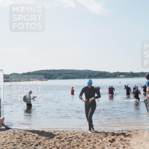 22.06.2025 - Viking Triathlon MichiJ http://msf.ph/oto/8105349 22.06.2025 10:50:24 Schwimmen 24, 202, 418, 431, 463 meine-sportfotos.de