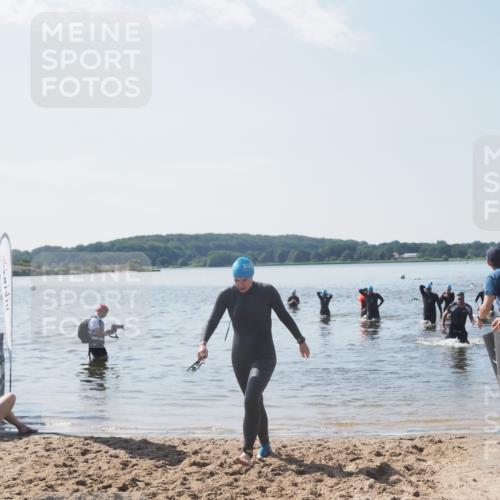 22.06.2025 - Viking Triathlon MichiJ http://msf.ph/oto/8105376 22.06.2025 10:50:25 Schwimmen 24, 202, 418, 431, 463 meine-sportfotos.de