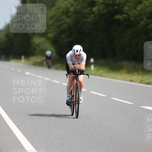 22.06.2025 - Viking Triathlon Yannick Fuchs http://msf.ph/oto/8105390 22.06.2025 11:29:42 Radfahren 72, 83, 131, 154, 182, 254, 375, 553 meine-sportfotos.de