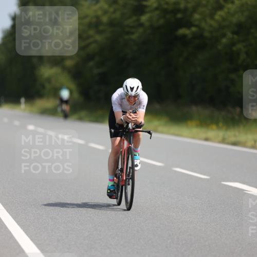 22.06.2025 - Viking Triathlon Yannick Fuchs http://msf.ph/oto/8105396 22.06.2025 11:29:43 Radfahren 72, 131, 154, 182, 254, 375, 553 meine-sportfotos.de