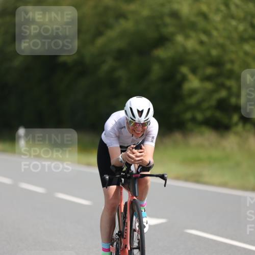 22.06.2025 - Viking Triathlon Yannick Fuchs http://msf.ph/oto/8105415 22.06.2025 11:29:43 Radfahren 72, 131, 154, 182, 254, 375, 553 meine-sportfotos.de