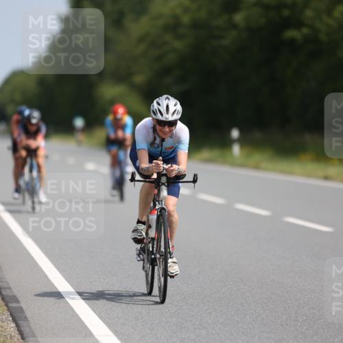 22.06.2025 - Viking Triathlon Yannick Fuchs http://msf.ph/oto/8105447 22.06.2025 11:29:48 Radfahren 72, 131, 154, 182, 270, 370, 553 meine-sportfotos.de
