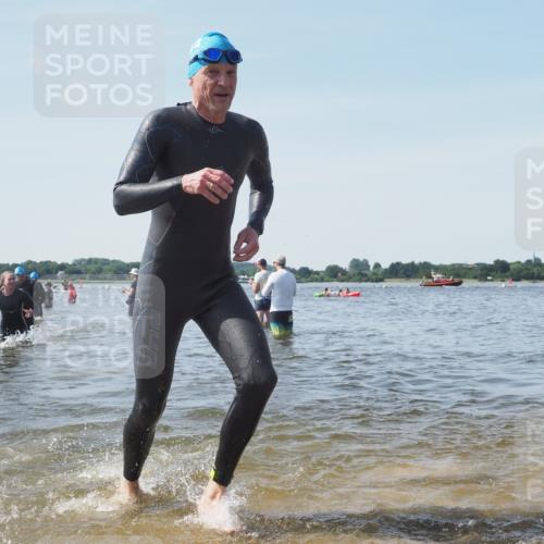22.06.2025 - Viking Triathlon KatJ http://msf.ph/oto/8105471 22.06.2025 10:36:28 Schwimmen 42, 88, 101, 232, 251, 332, 334 meine-sportfotos.de