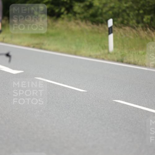 22.06.2025 - Viking Triathlon Yannick Fuchs http://msf.ph/oto/8105513 22.06.2025 12:10:19 Radfahren 152, 171, 295, 332, 363, 500, 540, 552 meine-sportfotos.de