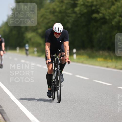 22.06.2025 - Viking Triathlon Yannick Fuchs http://msf.ph/oto/8105581 22.06.2025 12:10:32 Radfahren 23, 188, 306, 363, 548, 662 meine-sportfotos.de