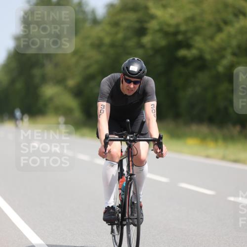 22.06.2025 - Viking Triathlon Yannick Fuchs http://msf.ph/oto/8105632 22.06.2025 12:10:36 Radfahren 23, 106, 116, 188, 247, 306, 548, 662 meine-sportfotos.de