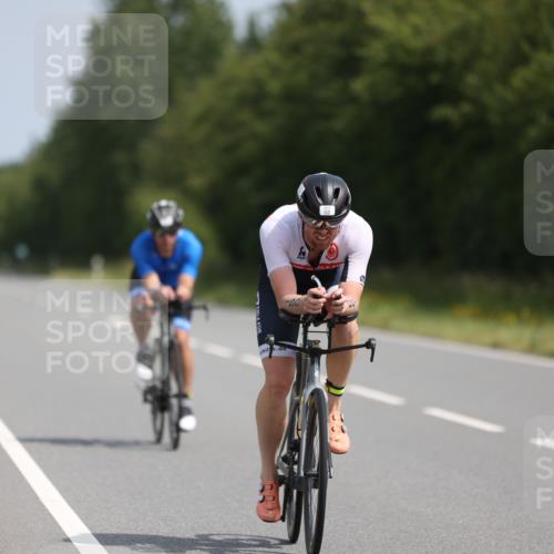 22.06.2025 - Viking Triathlon Yannick Fuchs http://msf.ph/oto/8105655 22.06.2025 11:29:59 Radfahren 150, 153, 270, 370, 376, 651 meine-sportfotos.de