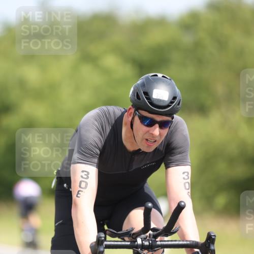 22.06.2025 - Viking Triathlon Yannick Fuchs http://msf.ph/oto/8105658 22.06.2025 12:10:36 Radfahren 23, 106, 116, 188, 247, 306, 548, 662 meine-sportfotos.de
