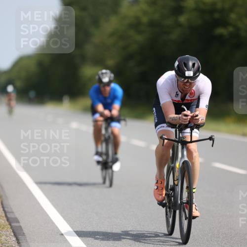 22.06.2025 - Viking Triathlon Yannick Fuchs http://msf.ph/oto/8105663 22.06.2025 11:30:00 Radfahren 150, 153, 270, 370, 376, 651 meine-sportfotos.de