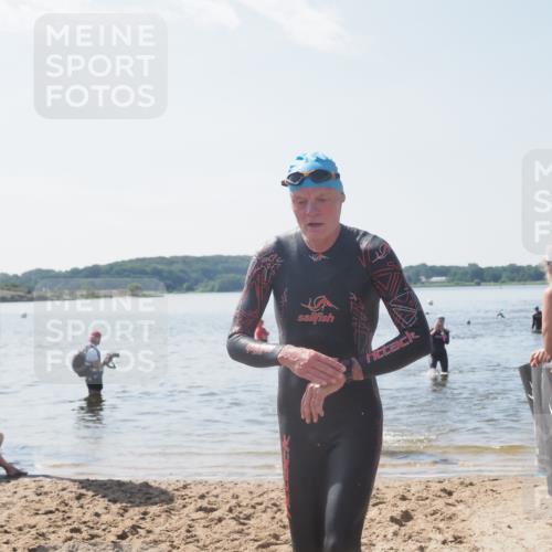 22.06.2025 - Viking Triathlon MichiJ http://msf.ph/oto/8105665 22.06.2025 10:51:10 Schwimmen 308, 436, 484 meine-sportfotos.de