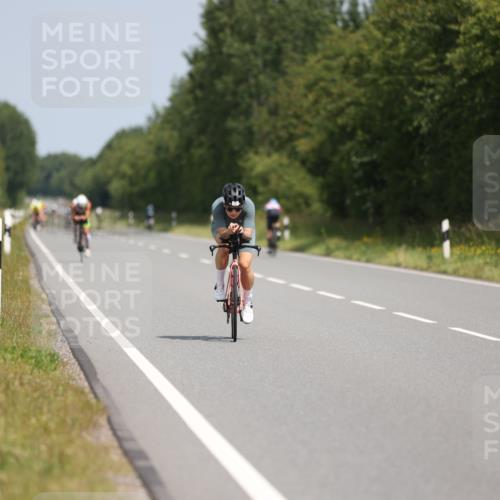 22.06.2025 - Viking Triathlon Yannick Fuchs http://msf.ph/oto/8105667 22.06.2025 12:10:42 Radfahren 23, 106, 116, 247, 248 meine-sportfotos.de