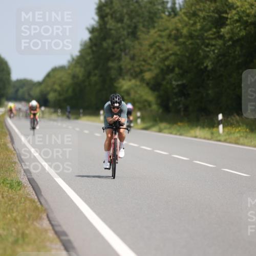 22.06.2025 - Viking Triathlon Yannick Fuchs http://msf.ph/oto/8105672 22.06.2025 12:10:42 Radfahren 23, 106, 116, 247, 248 meine-sportfotos.de