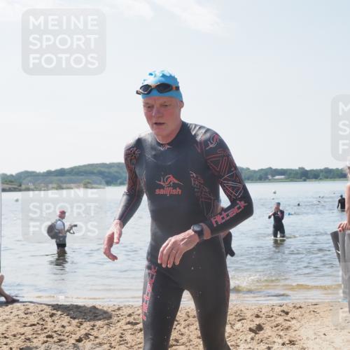 22.06.2025 - Viking Triathlon MichiJ http://msf.ph/oto/8105674 22.06.2025 10:51:10 Schwimmen 308, 436, 484 meine-sportfotos.de