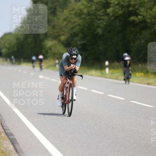 22.06.2025 - Viking Triathlon Yannick Fuchs http://msf.ph/oto/8105691 22.06.2025 12:10:43 Radfahren 23, 106, 116, 247, 248 meine-sportfotos.de
