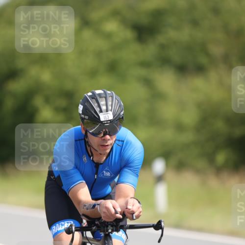 22.06.2025 - Viking Triathlon Yannick Fuchs http://msf.ph/oto/8105715 22.06.2025 11:30:01 Radfahren 150, 153, 270, 370, 376, 651 meine-sportfotos.de