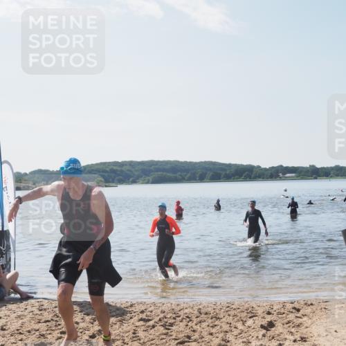 22.06.2025 - Viking Triathlon MichiJ http://msf.ph/oto/8105734 22.06.2025 10:51:13 Schwimmen 308, 436, 477, 484 meine-sportfotos.de