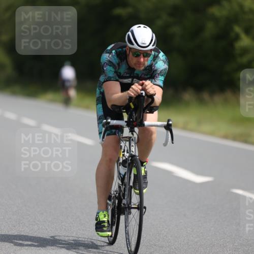 22.06.2025 - Viking Triathlon Yannick Fuchs http://msf.ph/oto/8105743 22.06.2025 11:30:09 Radfahren 288, 336, 376, 638, 651 meine-sportfotos.de
