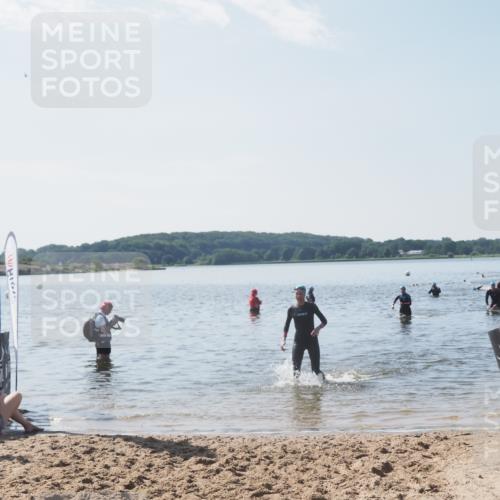 22.06.2025 - Viking Triathlon MichiJ http://msf.ph/oto/8105815 22.06.2025 10:51:17 Schwimmen 436, 477, 484 meine-sportfotos.de