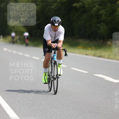22.06.2025 - Viking Triathlon Yannick Fuchs http://msf.ph/oto/8105917 22.06.2025 11:30:16 Radfahren 275, 288, 324, 336, 505, 530, 638, 655, 657 meine-sportfotos.de