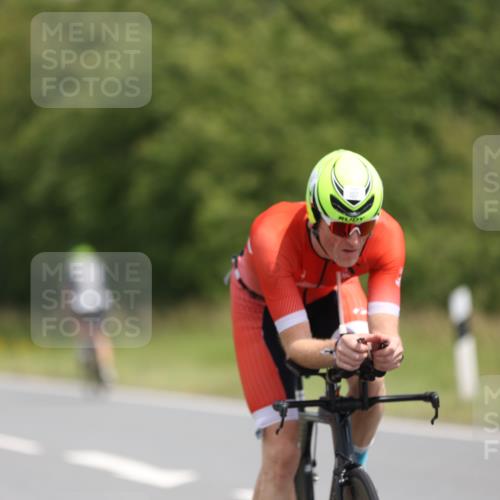 22.06.2025 - Viking Triathlon Yannick Fuchs http://msf.ph/oto/8105924 22.06.2025 12:11:08 Radfahren 107, 618, 643, 658 meine-sportfotos.de