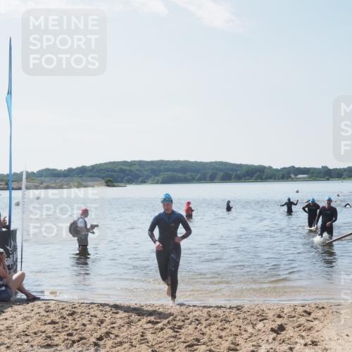 22.06.2025 - Viking Triathlon MichiJ http://msf.ph/oto/8105941 22.06.2025 10:51:31 Schwimmen 292, 422, 477 meine-sportfotos.de