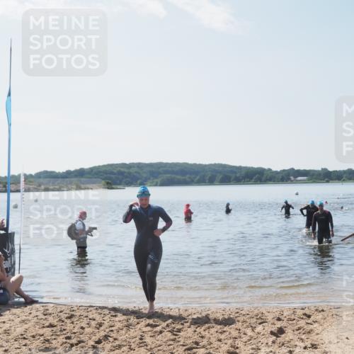22.06.2025 - Viking Triathlon MichiJ http://msf.ph/oto/8105966 22.06.2025 10:51:31 Schwimmen 292, 422, 477 meine-sportfotos.de