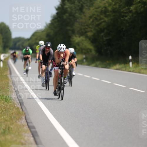 22.06.2025 - Viking Triathlon Yannick Fuchs http://msf.ph/oto/8105994 22.06.2025 11:30:19 Radfahren 99, 275, 288, 324, 336, 505, 530, 638, 655, 657 meine-sportfotos.de