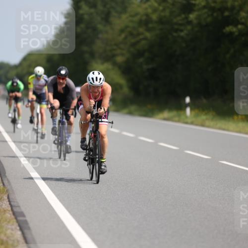 22.06.2025 - Viking Triathlon Yannick Fuchs http://msf.ph/oto/8106015 22.06.2025 11:30:19 Radfahren 99, 275, 288, 324, 336, 505, 530, 638, 655, 657 meine-sportfotos.de