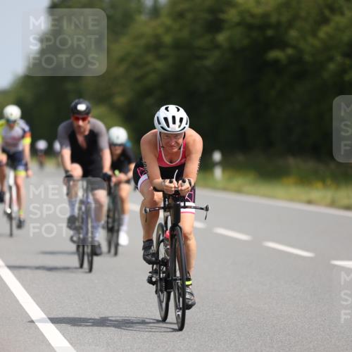 22.06.2025 - Viking Triathlon Yannick Fuchs http://msf.ph/oto/8106042 22.06.2025 11:30:20 Radfahren 99, 275, 288, 324, 505, 530, 638, 655, 657 meine-sportfotos.de