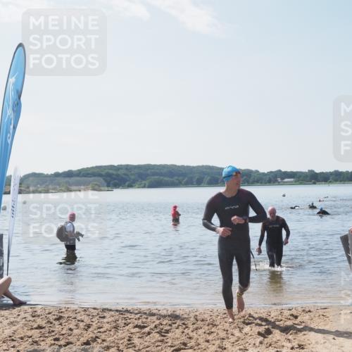 22.06.2025 - Viking Triathlon MichiJ http://msf.ph/oto/8106047 22.06.2025 10:51:42 Schwimmen 292, 422 meine-sportfotos.de