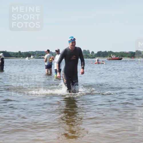 22.06.2025 - Viking Triathlon KatJ http://msf.ph/oto/8106073 22.06.2025 10:37:02 Schwimmen 331, 355, 388, 454, 500, 513 meine-sportfotos.de