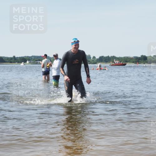 22.06.2025 - Viking Triathlon KatJ http://msf.ph/oto/8106085 22.06.2025 10:37:02 Schwimmen 331, 355, 388, 454, 500, 513 meine-sportfotos.de
